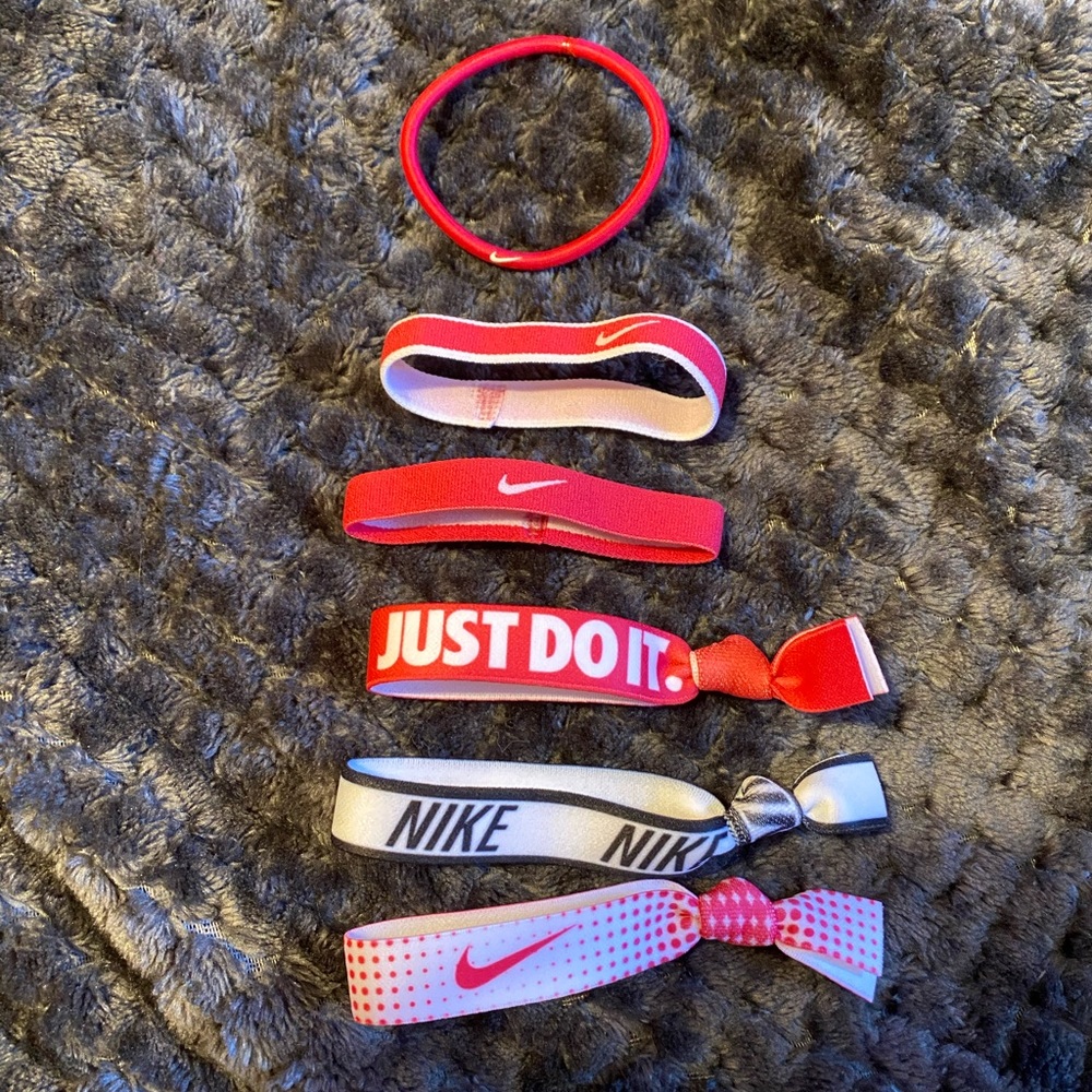 Nike hair ties